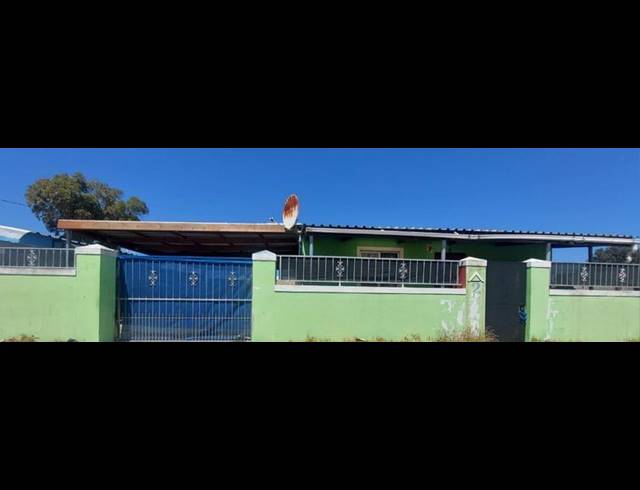 2 BEDROOM HOUSE FOR SALE IN ROOSENDAL